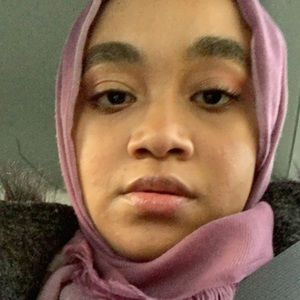 Meet your Posher, Asmaa